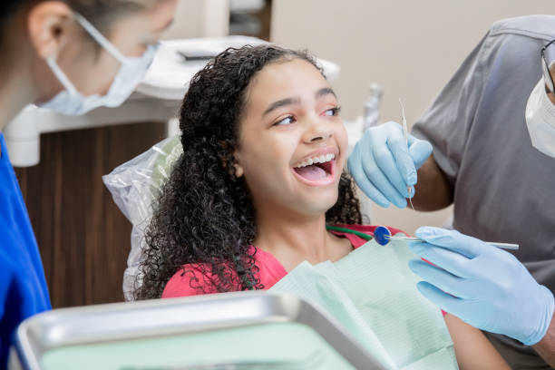 Best Emergency Tooth Extraction in Meyers, CA